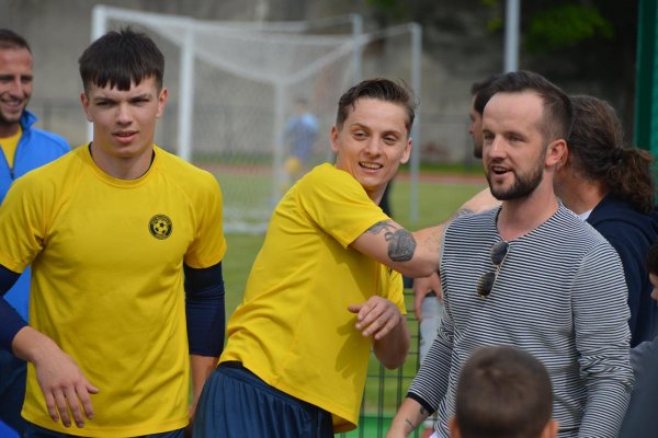 Piłkarskie derby powiatu grójeckiego. Mazowsze Grójec - KS Warka 1:2