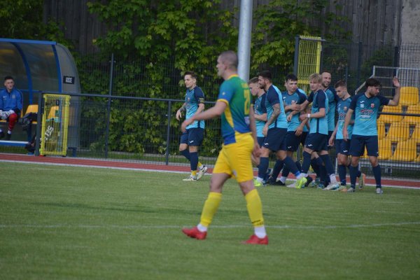 Piłkarskie derby powiatu grójeckiego. Mazowsze Grójec - KS Warka 1:2