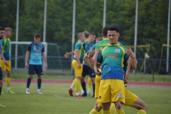 Piłkarskie derby powiatu grójeckiego. Mazowsze Grójec - KS Warka 1:2