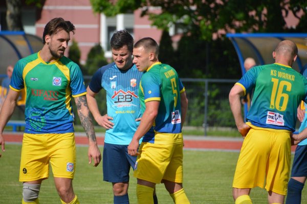 Piłkarskie derby powiatu grójeckiego. Mazowsze Grójec - KS Warka 1:2