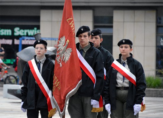 1 sierpnia na Placu Wolności