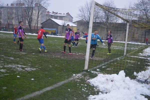 Piłkarskie derby Grójca: Mazowsze - TKKF 4:0