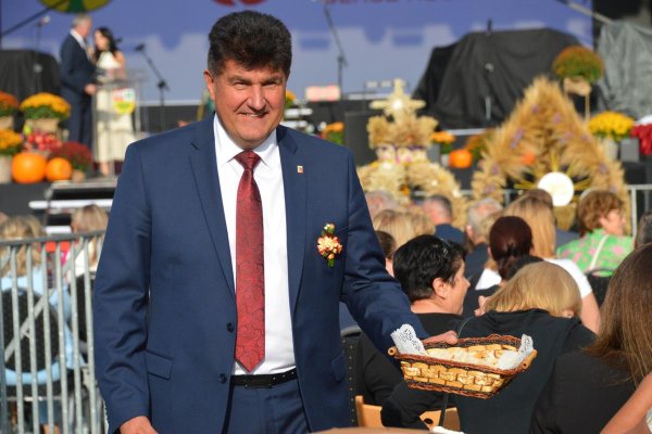 Dożynki Powiatu Grójeckiego i otwarcie amfiteatru 