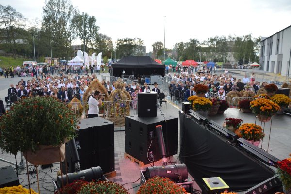 Dożynki Powiatu Grójeckiego i otwarcie amfiteatru 