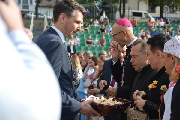 Dożynki Powiatu Grójeckiego i otwarcie amfiteatru 