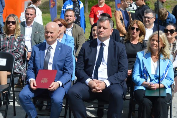 Budynek dawnego dworca kolejki wąskotorowej w Grójcu oficjalnie otwarty po rewitalizacji