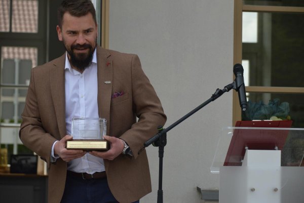 Budynek dawnego dworca kolejki wąskotorowej w Grójcu oficjalnie otwarty po rewitalizacji