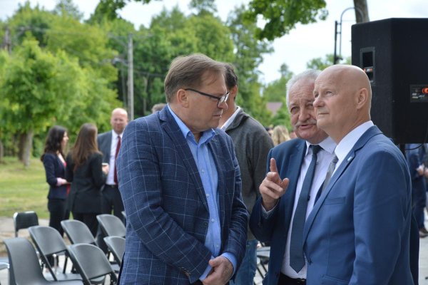 Budynek dawnego dworca kolejki wąskotorowej w Grójcu oficjalnie otwarty po rewitalizacji