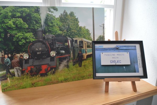 Budynek dawnego dworca kolejki wąskotorowej w Grójcu oficjalnie otwarty po rewitalizacji