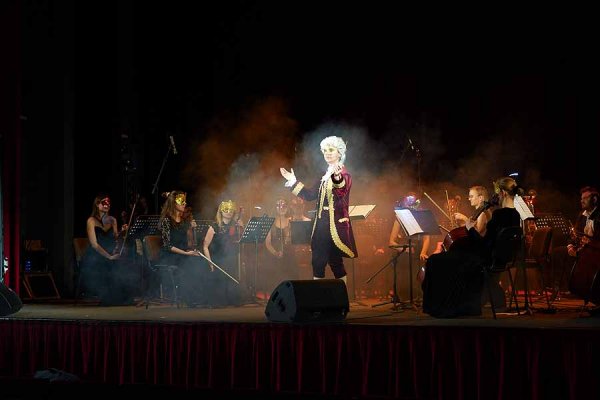 Koncert Karnawałowy Grójeckiej Orkiestry Kameralnej