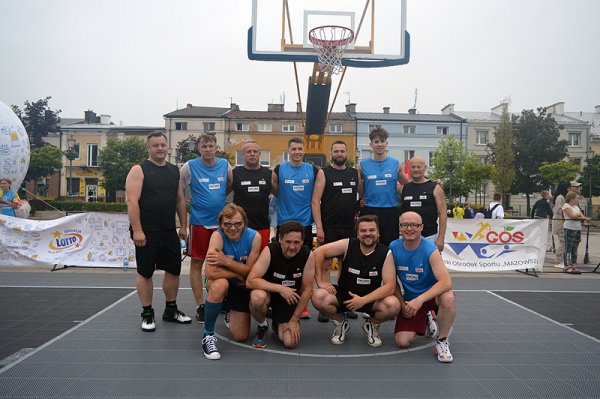 Święto koszykówki na grójeckim rynku 2022