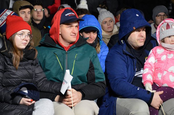 Sławomir Mentzen w Grójcu. Tłumy na spotkaniu z kandydatem na prezydenta