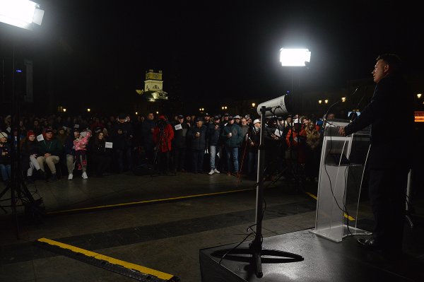 Sławomir Mentzen w Grójcu. Tłumy na spotkaniu z kandydatem na prezydenta
