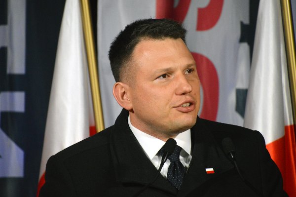 Sławomir Mentzen w Grójcu. Tłumy na spotkaniu z kandydatem na prezydenta