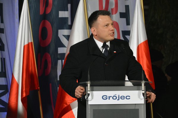 Sławomir Mentzen w Grójcu. Tłumy na spotkaniu z kandydatem na prezydenta