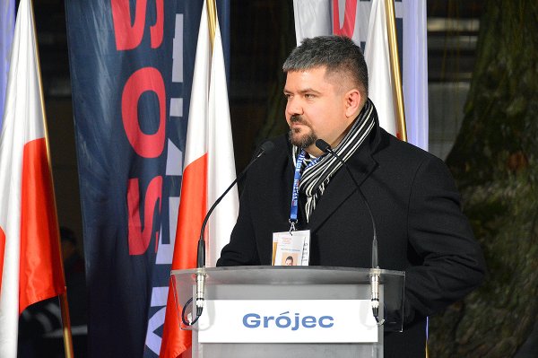 Sławomir Mentzen w Grójcu. Tłumy na spotkaniu z kandydatem na prezydenta