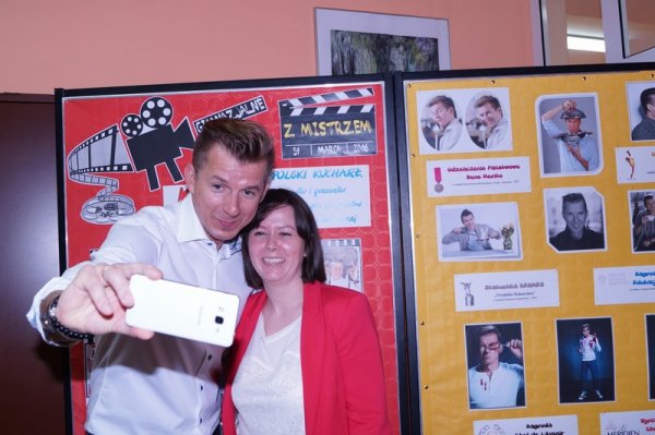 Karol Okrasa odwiedził gimnazjum w Grójcu