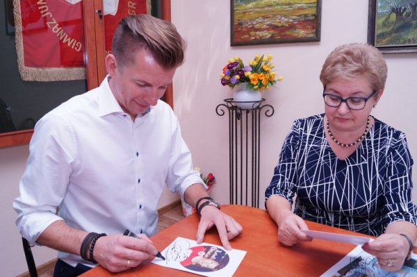 Karol Okrasa odwiedził gimnazjum w Grójcu