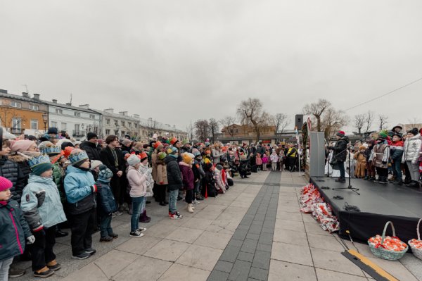 Orszak Trzech Króli przeszedł ulicami Grójca