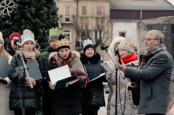 Orszak Trzech Króli przeszedł ulicami Grójca