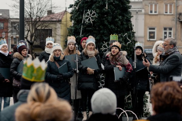 Orszak Trzech Króli przeszedł ulicami Grójca