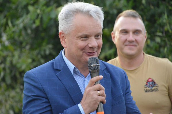 Nowy samochód strażacki w OSP Mirowice