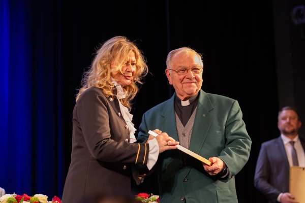 Honorowe Obywatelstwo Miasta Grójca dla księdza Piotra Skargi. Uroczystości w 490. rocznicę urodzin wybitnego Grójczanina