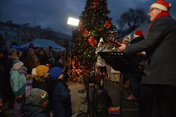 Ognisty finał Wigilii Miejskiej w Grójcu