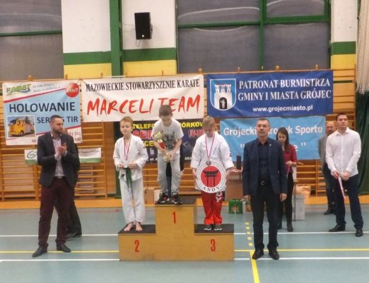 Karatecy rywalizowali o puchar burmistrza
