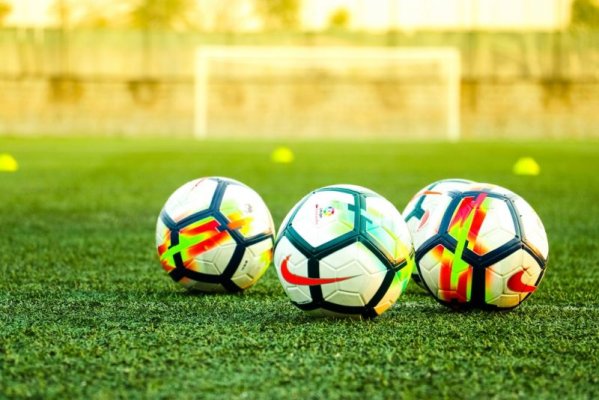Mecze online - emocje dla fanów sportu