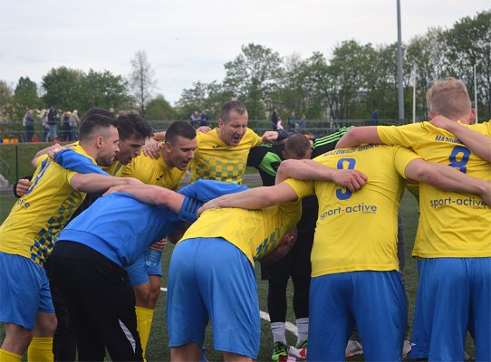 Udana rehabilitacja Mazowsza. Lisiecki bohaterem 