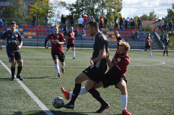 Derby gminy Grójec dla GPSZ Głuchów! Kontrowersji nie zabrakło 