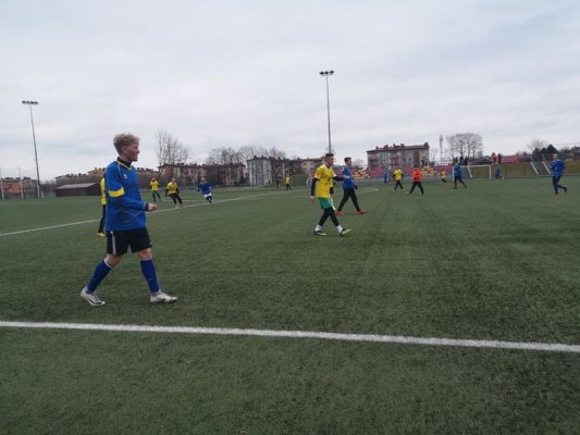Efektowny początek sparingowego grania