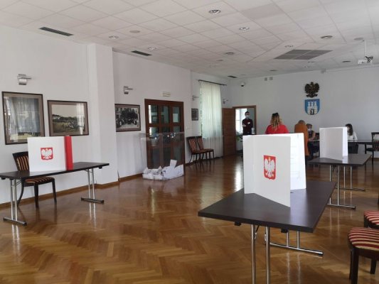 Wybory prezydenckie 2020 - wysoka frekwencja na godzinę 17.00
