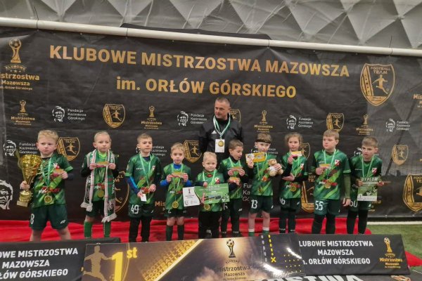 Sukces młodych piłkarzy Sadownika Błędów w Klubowych Mistrzostwach Mazowsza