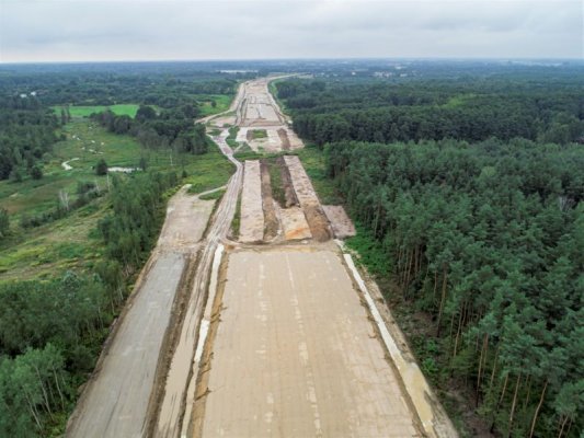 Siódemka bez wykonawcy. Kontrakt zerwany