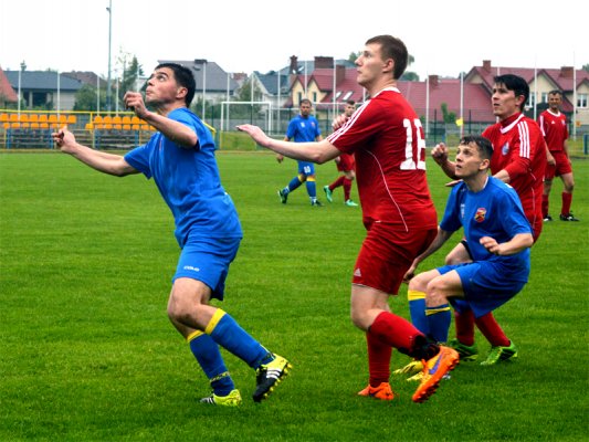 Klasyczny hattrick Sobczaka! Mazowsze 5. Zawisza 2