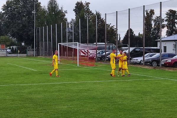 Filewski ratuje, Dulemba strzela w debiucie
