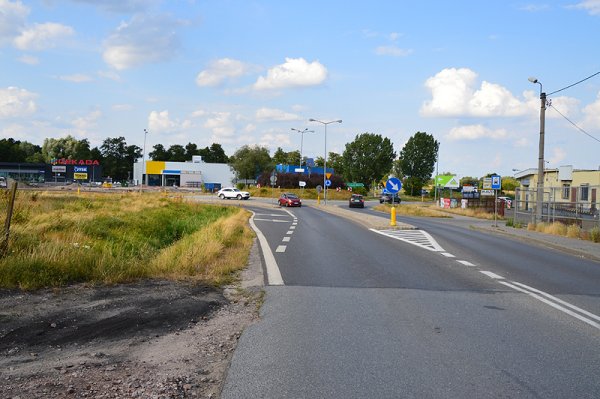 Zamknięta ul. Piotra Skargi przy rondzie na DK50