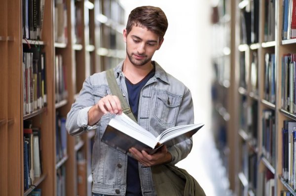 Najpopularniejsze kierunki studiów w Warszawie