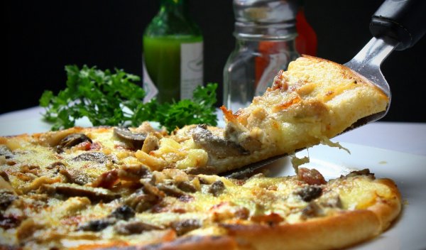 Nie masz pomysłu na prezent? Może kamień do pizzy?