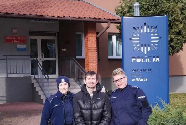 Zapłacił 1000 zł za voucher Dzień w Komisariacie Policji w Warce
