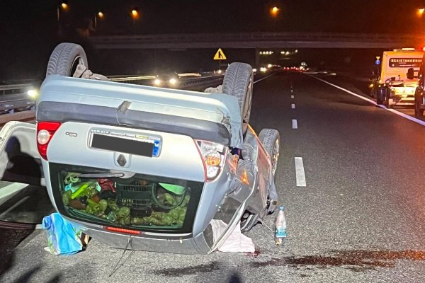 Dachowanie na obwodnicy Grójca. Trasa S7 zablokowana