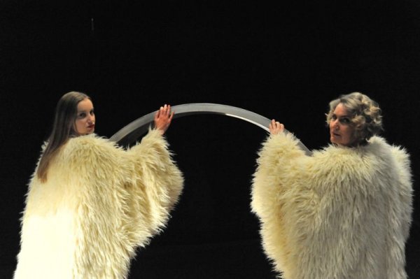 Niby matki, niby córki