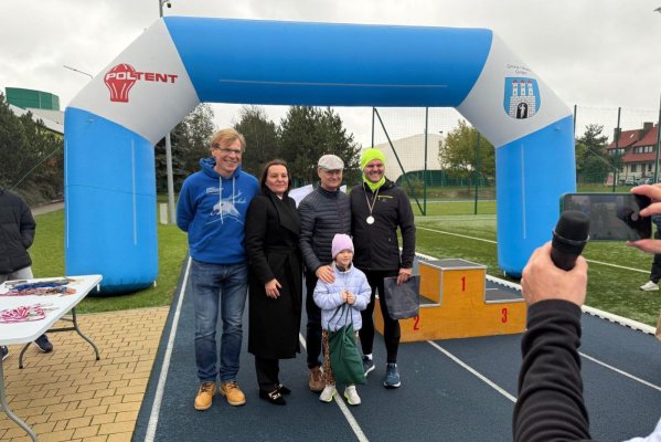 Pływali i biegali, czyli drugie Otwarte Mistrzostwa Grójca w Aquathlonie