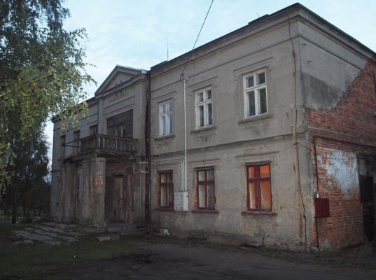 Ogień w pałacu w Woli Worowskiej