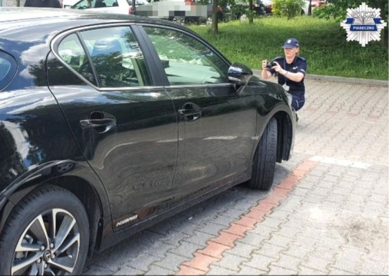 Policjanci odzyskali lexusa wartego 120 tys. zł