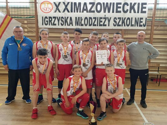 Historyczne mistrzostwo koszykarzy grójeckiej jedynki