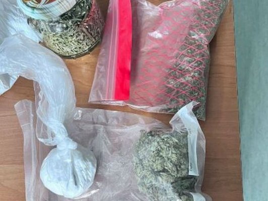 Policjanci z Warki uderzyli w narkotykowy biznes