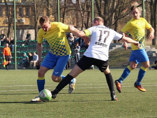 Kuriozalna decyzja sędziego i remis Mazowsza